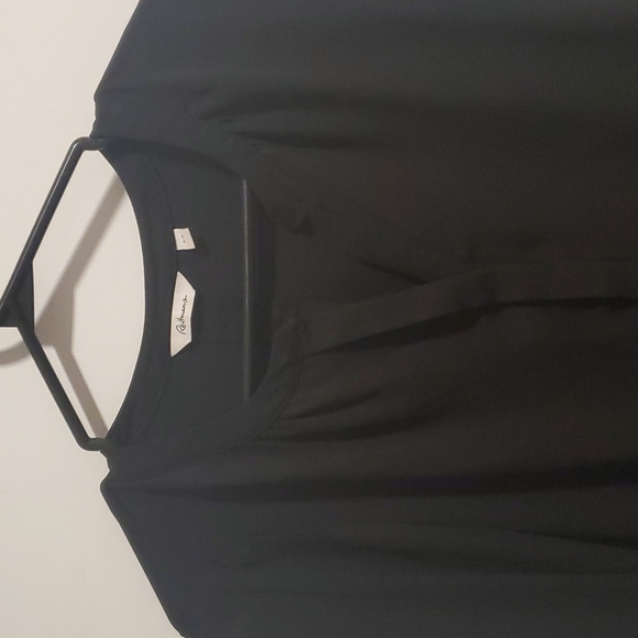 Small Black Reitmans Blouse - Picture 2 of 4